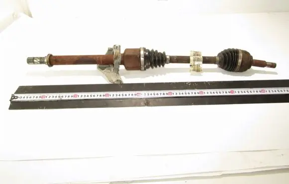 Renault Twingo II Front driveshaft