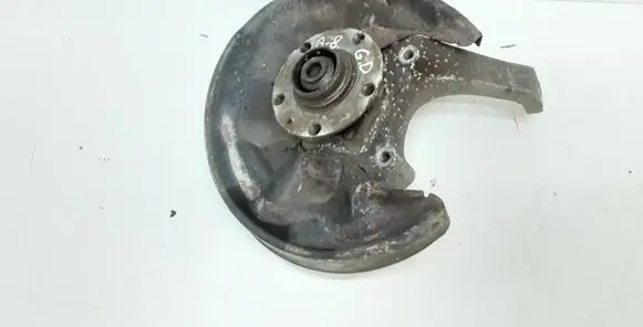Rear wheel hub spindle/knuckle