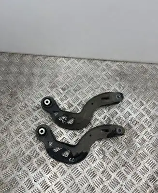 Rear control arm