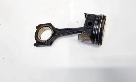 Opel Tigra A Piston with connecting rod