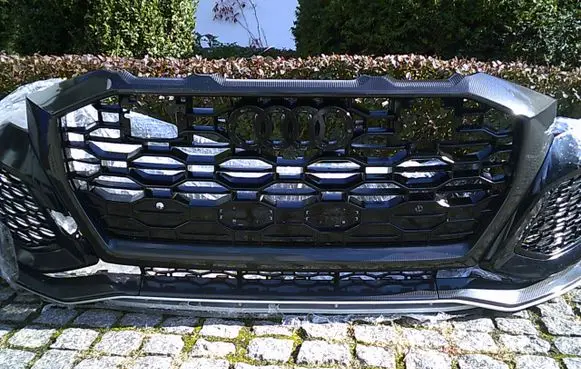 Audi RS Q8 Front bumper 