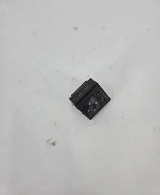 Mitsubishi Pajero Wing mirror switch 