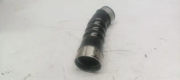 BMW 3 E90 E91 Air intake hose/pipe 