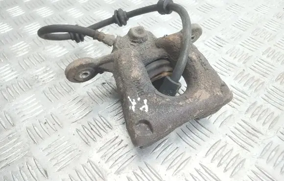 BMW 1 E82 E88 Front brake caliper
