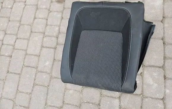 Opel Insignia B Second row seats 