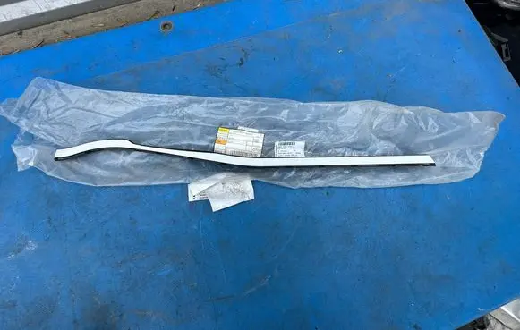 Audi A4 S4 B9 8W Rear bumper trim bar molding 8W0807900B