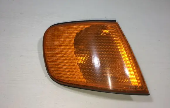 Audi 100 S4 C4 Front indicator light