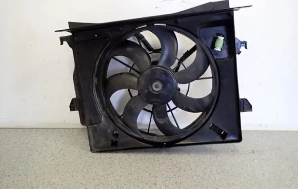 KIA Rio Air conditioning (A/C) fan (condenser) 