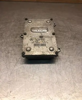 Mercedes-Benz E W211 Headlight ballast module Xenon A0028202426 5DF00827900 00739072