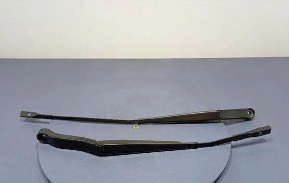 Audi Q7 4L Front wiper blade arm 4M1955408