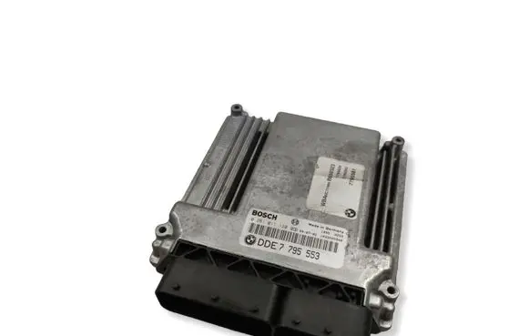 BMW 5 E60 E61 Engine control unit/module 0281011120