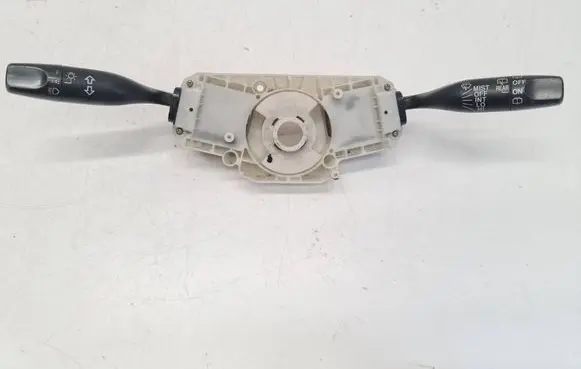 Wiper turn signal indicator stalk/switch