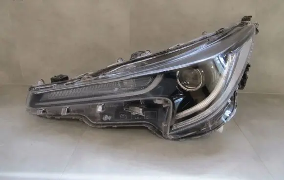 Toyota Corolla E210 E21 Headlight/headlamp 81150-02S70