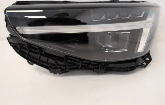 Volvo XC40 Headlight/headlamp 32392321