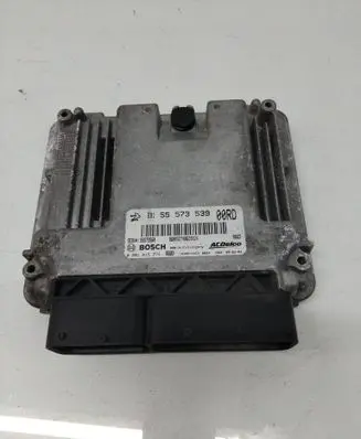 Opel Insignia A Engine control unit/module 55573539 55573560 0281015774