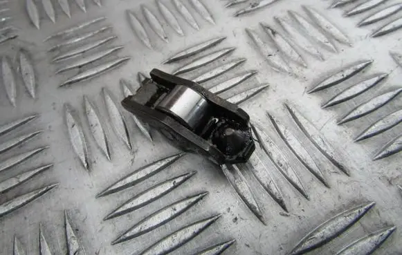 Volkswagen Golf V other engine part