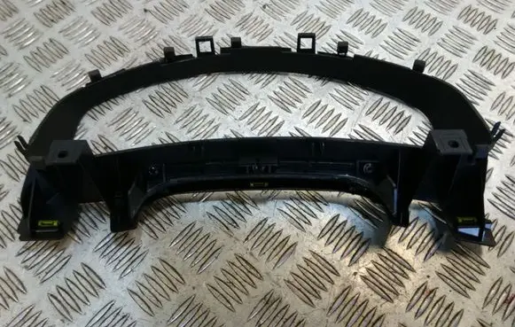 Dashboard trim