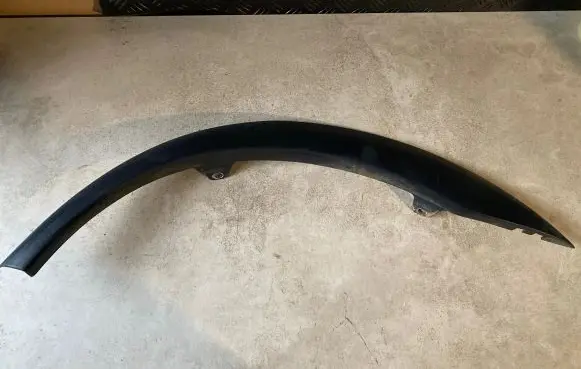 Volvo XC70 Rear arch trim 9190879 8620132