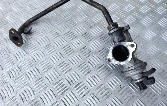 Honda Civic EGR valve