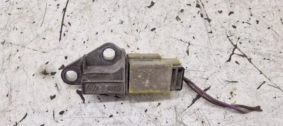 Audi A4 S4 B8 8K Airbag deployment crash/impact sensor 8K0959651