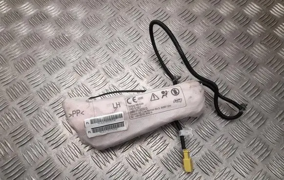Nissan Navara D40 Side airbag 0589P1000413