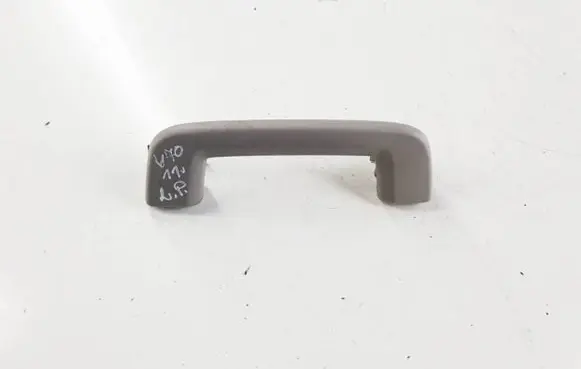 Volvo V70 Rear interior roof grab handle