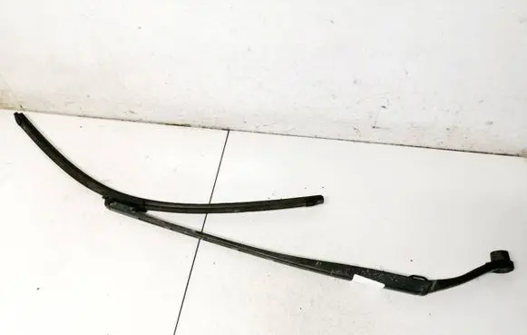 Citroen C5 Front wiper blade arm 9682797780