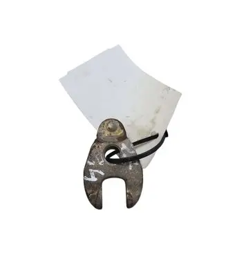 Peugeot 508 Fuel Injector clamp holder 