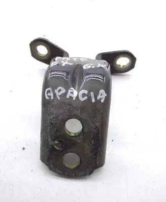 Nissan Pathfinder R51 Rear door lower hinge