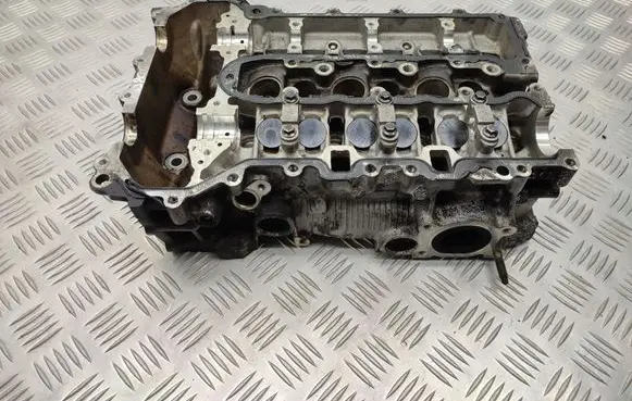 Peugeot 2008 II Engine head 9811346480