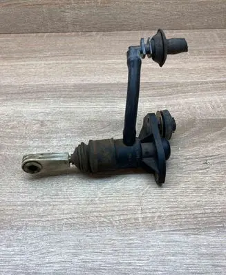 Audi A4 S4 B5 8D Clutch master cylinder 8E1721401G