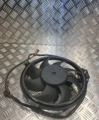 Audi A4 S4 B5 8D Air conditioning (A/C) fan (condenser) 