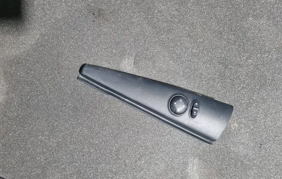 Ford Ka Wing mirror switch 735438275