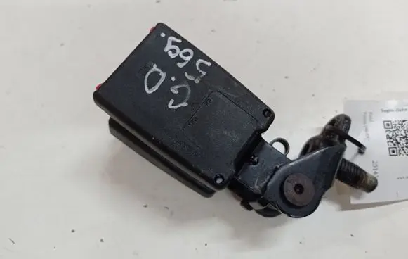 Ford Focus Rear seatbelt buckle