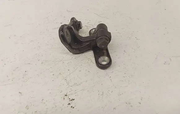 Mercedes-Benz ML W164 Rear door upper hinge