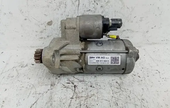 Volkswagen Caddy Starter motor 02E911024H