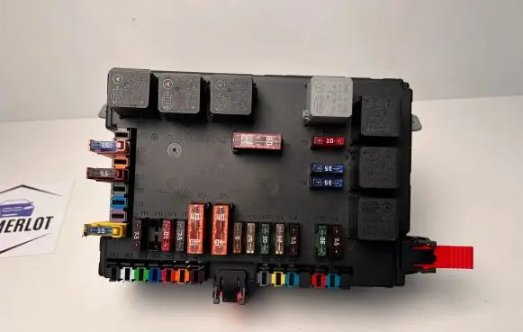 Mercedes-Benz S W221 Fuse module A2219006902
