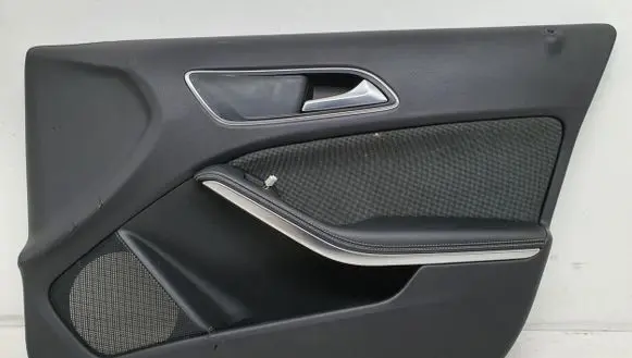 Mercedes-Benz A W176 Front door card panel trim A0028201901