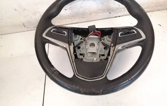 Cadillac ATS Steering wheel 22876362 gm1894227