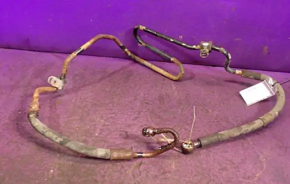 Volkswagen Golf IV Power steering hose/pipe/line 