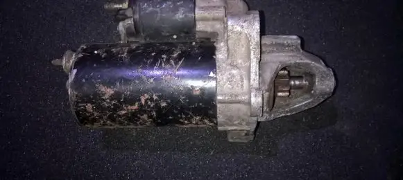 Audi A4 S4 B5 8D Starter motor 1005821966