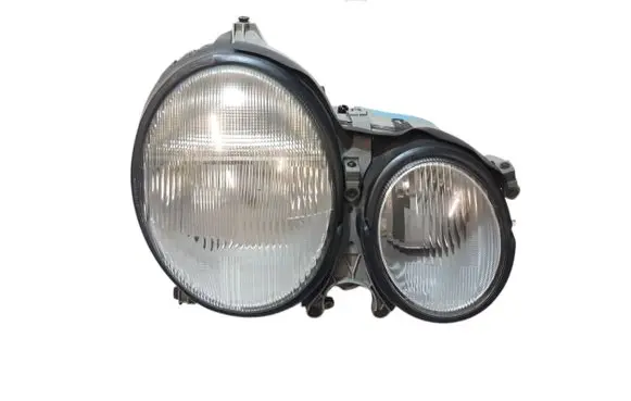 Mercedes-Benz E W210 Headlight/headlamp 15060800 15038301