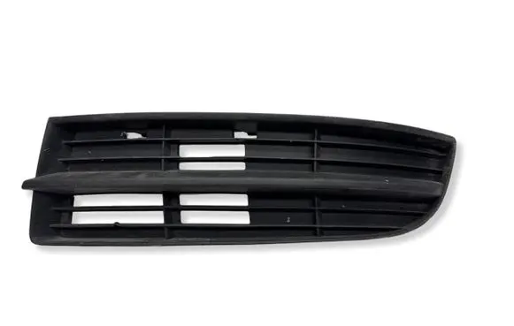 Volkswagen Touran I Front bumper lower grill 1T0853665 13403