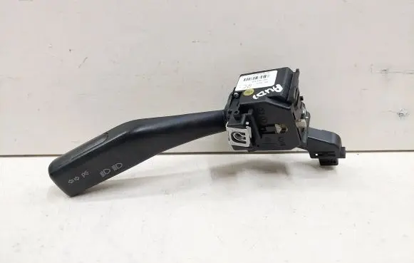 Audi A3 S3 8P Indicator stalk 1K0953513