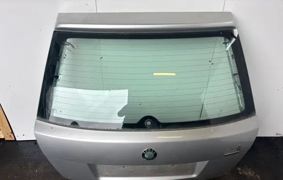 Skoda Fabia Mk1 (6Y) Tailgate/trunk/boot lid