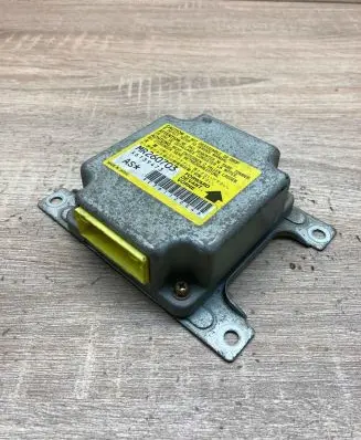 Mitsubishi Lancer Airbag control unit/module MR260703 X6T39473