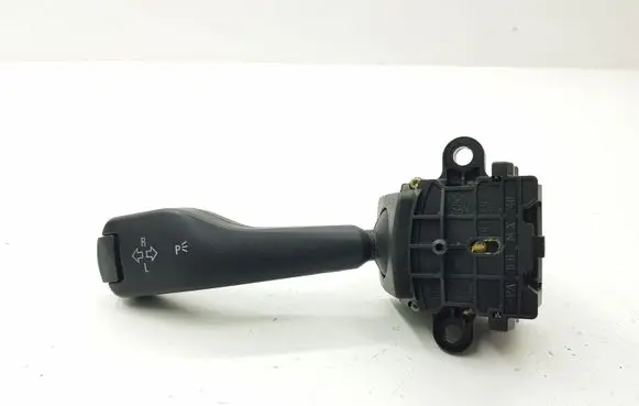 BMW X5 E53 Indicator stalk 8363668