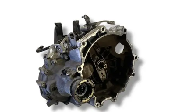 Volkswagen Fox Manual 5 speed gearbox HUY