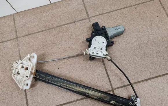 Honda Accord Rear door window regulator with motor 