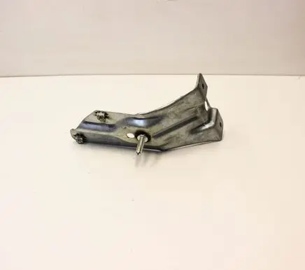 Volkswagen Golf VI Fender mounting bracket 5K6821135